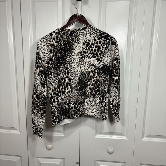 Croft and Barrow Womens Petite M Cardigan Leopard Animal Print Sweater Boho Chic - Picture 2 of 7